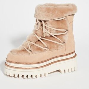 REVOLVE NWT Brand Paloma Barceló Winter Boots.